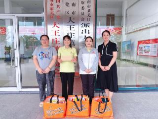 风雨同舟暖人心——济南市莱芜区社工总站联合承接机构慰问大王庄镇民政社工站一线社工