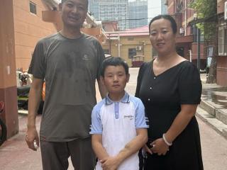 咸阳00后尿毒症小伙小佳豪：以歌声传递励志力量 志愿者十年帮扶见证生命向阳