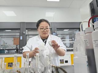 舌尖上的“隐形冠军”，青岛这家企业用定制调味料撬动千亿餐桌