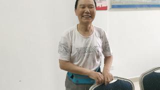 合肥一草根摄影师为街坊四邻爱心拍照，用镜头记录生活点滴(图1)