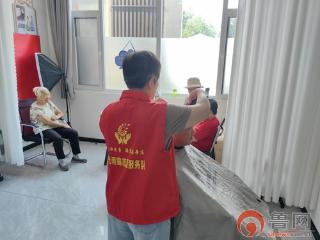 枣庄市市中区龙山路街道：爱心义剪进社区 便民服务暖人心