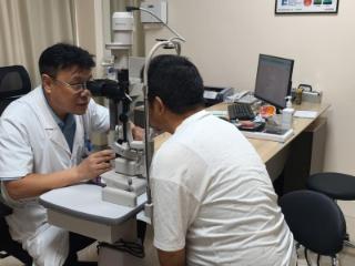 泰安光明爱尔眼科医院：这类眼病一定尽早治疗，连续打针不中断，完成疗程！