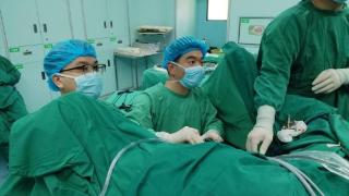 烟威首例！经肛经腹腔镜吻合口狭窄切除重建术（redo）助力患者重归正常生活