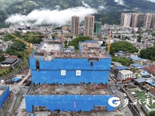 仁怀市中医院迁建项目主体结构顺利封顶