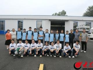 成武县苟村集镇初级中学：暑期科技观摩，开启探索新征程