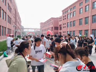 潍坊潍城：人才招聘“热浪”涌，民生保障“暖流”升