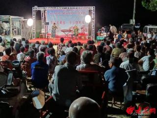 金乡县鸡黍镇开展“戏曲喊你来纳凉”活动