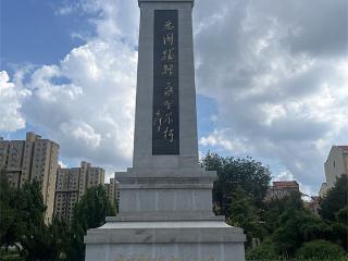 文学里的抗战·烈火金钢｜烈火中的“金”与“钢”