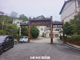 “住到凉快再走！”——四川游客关岭避暑记