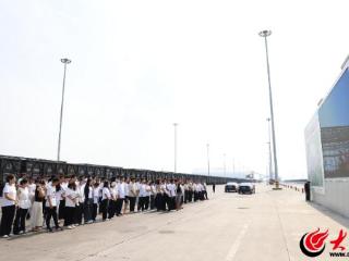 情系明集 梦想起航 | 利津县明集乡2025年新入学大学生欢送会圆满举行