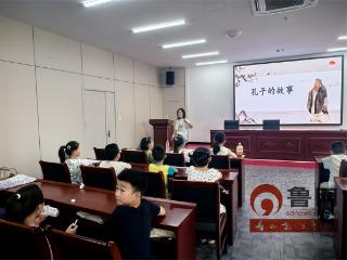 烟台蓬莱：晒甲河社区开展“书中的秘密花园”阅读课点亮暑期生活