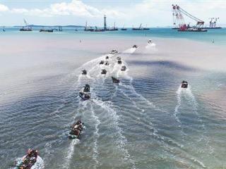 厦门海域开渔我市724艘渔船踏浪耕海 新鲜渔获将陆续到港