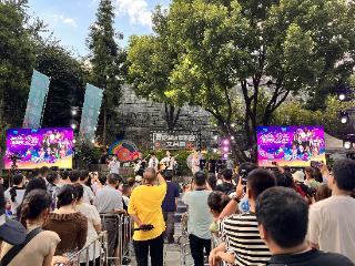 文昌阁路边音乐会两周年：奏响城市浪漫乐章