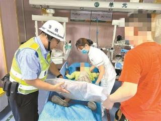 6岁女童突发昏迷需紧急送医 辅警骑摩托开道4分钟送孩子到急诊室