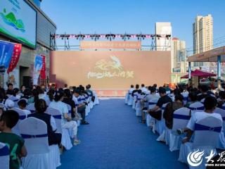 齐鲁农超贯通“湖蟹直达”新链路 微山湖大闸蟹登陆龙贵商超