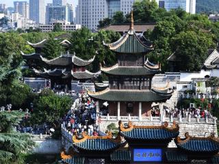 从梵净山到云舍村、瑶山古寨：贵州全域旅游“接招”泼天流量，绘就多彩新画卷