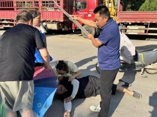 烈日救援显担当——中国电信泰安分公司紧急救助摔倒老人