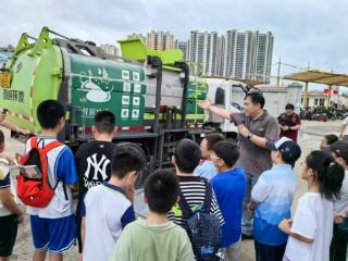 探访环卫世界 共建洁净家园——零距离感受城市美容师工作