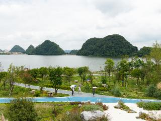 安顺：“海绵” 公园串起生态美景 成市民休闲好去处