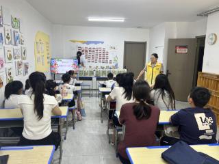助力青少年巧解同伴压力，南苑街道欣锦苑社区开展专题讲座
