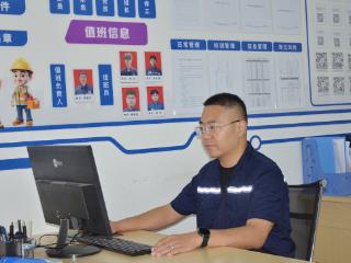 在城市中奔跑的年轻人｜守护列车安全运行的“幕后英雄”