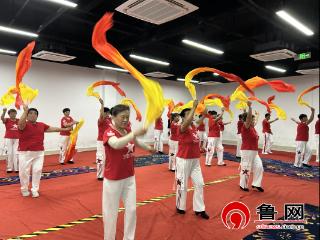 德州天衢新区抬头寺镇开展“舞动彩绸 盛世华章”广场舞文化活动