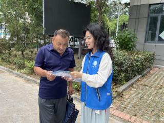 济阳街道京杭社区开展“反诈宣传进社区，共筑安全防线”活动