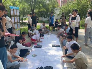 南苑街道乔庄社区开展儿童绘画展览活动