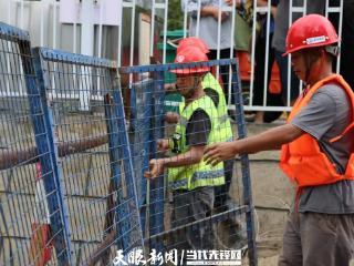 潘祖鹏：多盯一会儿，群众就少一分险