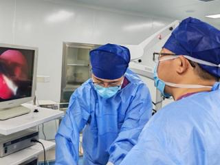 早诊早治是关键！泰安光明爱尔眼科医院用专业技术终结6岁儿童泪囊炎困扰