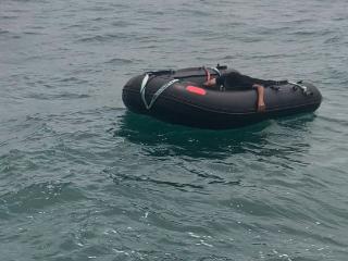 男子海上漂流6天获救 医院：已可进食，仍在重症医学科接受观察