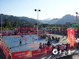 汇川区避暑小镇解锁“红”与“火”