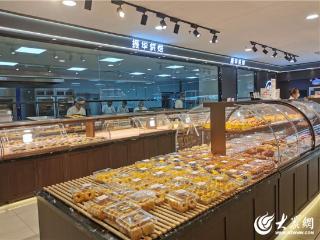 城市新观察 | 烟台超市烘焙暗战：自营品牌为何扎堆抢滩？