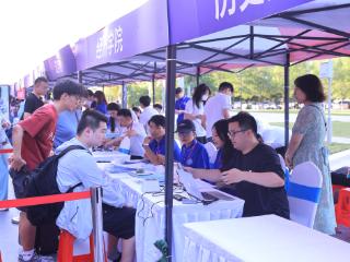 吉林大学2025年研究生入学啦 年龄最小的硕士19岁