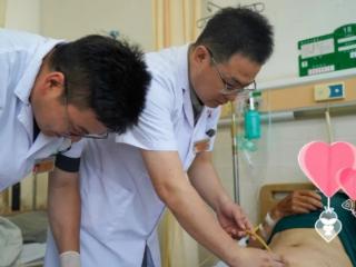鹅蛋大小膀胱结石！荣成市中医院外二科智取膀胱“大”结石，解决“大”困扰！