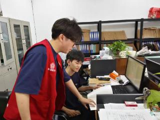 铜梁“小龙人”人社专员：做企业与群众的“连心桥”