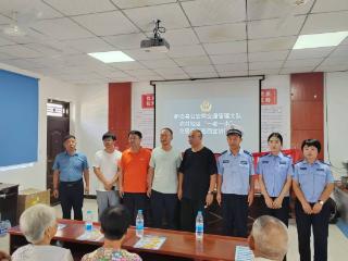 平安产险洛阳中心支公司开展金融消费者权益保护及交通安全宣传教育进新安县寨湾村活动