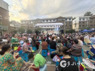 习水：清凉坭坝 “艺”燃夏夜！两万游客畅享22℃山水之约