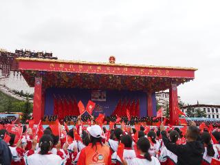 镜观西藏 | 西藏自治区成立60周年庆祝大会在拉萨隆重举行