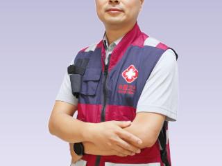 2025年“日照好医生”丨苗伟：27年筑牢百姓“免疫长城”