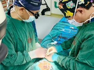 国内首例！青岛大学附属妇女儿童医院心脏中心团队成功完成幼儿肋间单一切口心外膜永久起搏器植入术