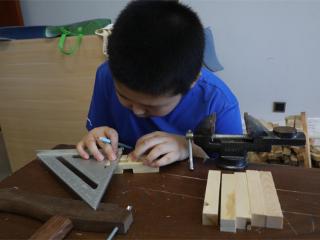 香河：开展公益培训课 丰富群众文化生活