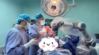 康复大学青岛中心医院：机器人打辅助，精准完成膝关节置换术