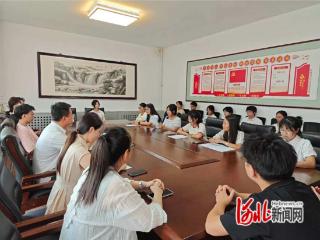 秦皇岛市抚宁区举办“返家乡”大学生交流座谈会