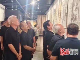 邢台市举办纪念抗战主题离退休干部书画展