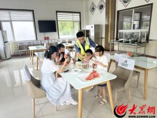 暑运遇车故障急 山东高速滨州滨城收费站高温下暖心助司乘解困