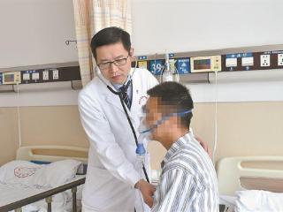 福建首例机器人在冠脉上“绣花” 为患者带来新希望