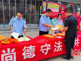 蔚县开展 “尚德守法 共享食安” 食品安全宣传周活动