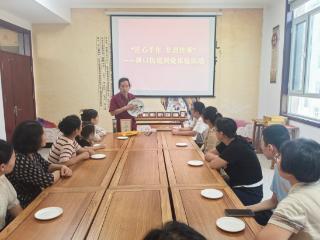 唐口街道开展“匠心手作 非遗传承”刻瓷体验活动