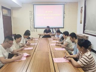 唐口街道开展“清朗网络我守护” 倡议签名活动
